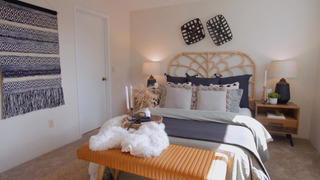 s05e06 — Sell With a Kiss