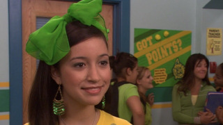 s02e15 — Guide to: Spirit Week & Clothes