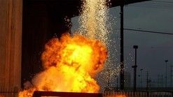 s01e06 — Laser vs. Super Epoxy