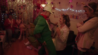 s04e05 — Stags & Hens