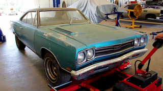 s05e08 — Grand Theft Hemi