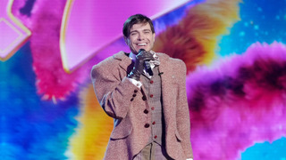 s13e10 — The Lucky 6: Merging of the Masks