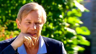 s03e01 — Michael York