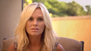 s06e01 — Amped Blondes and Evil Eyes