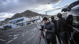 s11e10 — Clown Motel & Goldfield High School