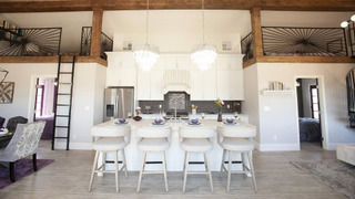 s03e02 — Glorified Shed Gets Modern Cottage Makeover