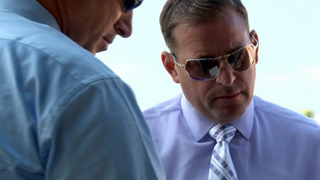 s13e15 — Last Stop: Paradise / Bad Blood