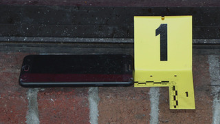 s28e07 — The Man in the Mask