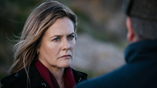 s01e01 — Briefcase