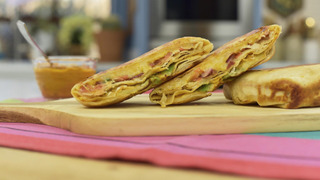 s17e01 — Fiesta in a Flash