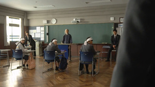 s02e04 — Episode 4