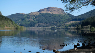 s04e04 — The Land of Giants