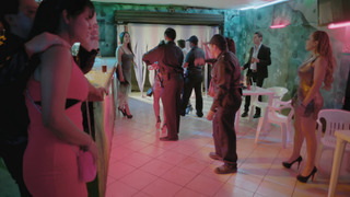 s02e25 — Capítulo 25 ¡IMPACTANTE CAPÍTULO! Rosario ejecuta a Aquiles con una llave mortal. Rosario y Toxina se escapan de Pulido.