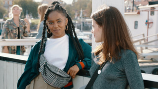 s01e02 — First kiss