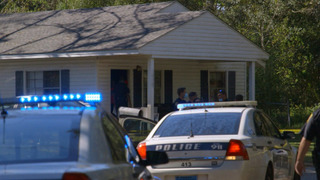 s21e15 — Friends with Guns / All in the Family