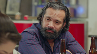 s02e41 — Capítulo 41 El agente Medina sigue la investigación sobre una presunta hija que tiene Arteaga.