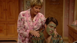 s11e19 — Birthday Boy Toy