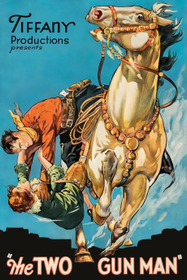 Человек с двумя револьверами