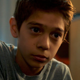 Luis Amaya — Gus