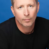 Jeffrey Knight — Commander Thompson