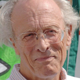 Майкл Калвер — Man in a Punt (uncredited)