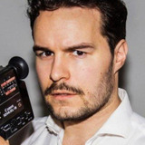 Jesper Tønnes — Charon (uncredited)