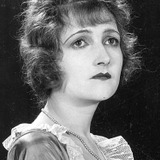 Mary Glynne — Mrs. Blake
