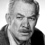 Ward Bond — Det. Tom Polhaus