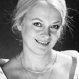 Светлана Андропова — (uncredited)