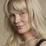 Памела Андерсон — Pamela Anderson (uncredited)