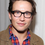 Jonathan Taylor Thomas — Young Simba (voice)
