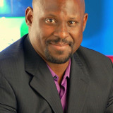 Doc Farrow — Lucas (uncredited)