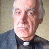 Том Виллетт — Airport Commuter (uncredited)