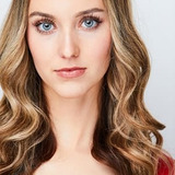 Mariah Justice — Lieutenant Emily (uncredited)
