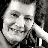 Aud Schønemann — Garpo, opplysningsdame