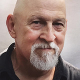 L.R. Hults — Photographer