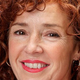 Marta Belenguer — Mujer