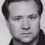 Bob Orwig — Officer Poe