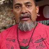 Roonui Anania — Himself