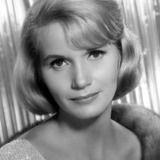 Ева Мари Сэйнт — Edie Doyle
