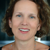 Jennifer Dundas — Mina Dunne