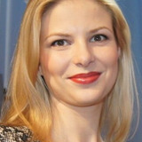 Anna Szarek — Ingrid