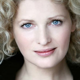 Macha Model — Romance