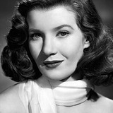 Lois Maxwell — Helen Applewhite