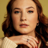 Mia Grunwald — Dana