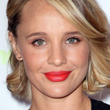 Natasha Loring — Swell (voice)