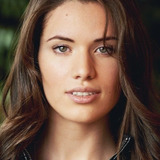 Daniela Barbosa — Dora