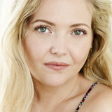 Hannah Lochner — Vivian