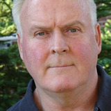 Brian Donahue — Thug (uncredited)