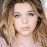 Самара Ли — Annabelle "Bee" Mullins